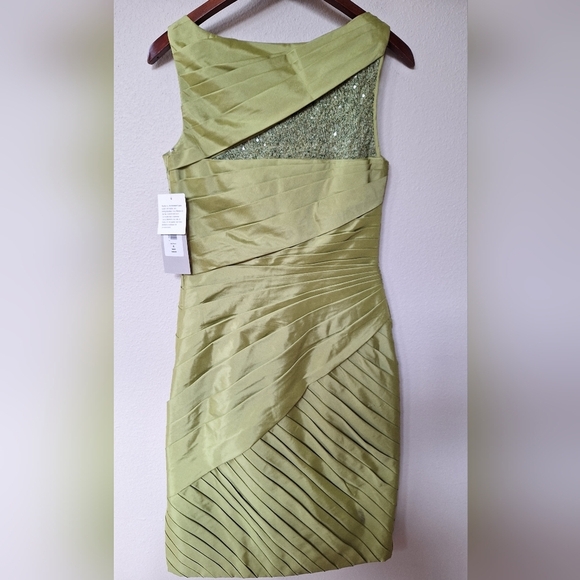 NWT Monique lhuillier Sleeveless Knee-length Green Gown. Womens size 4 - Picture 11 of 12
